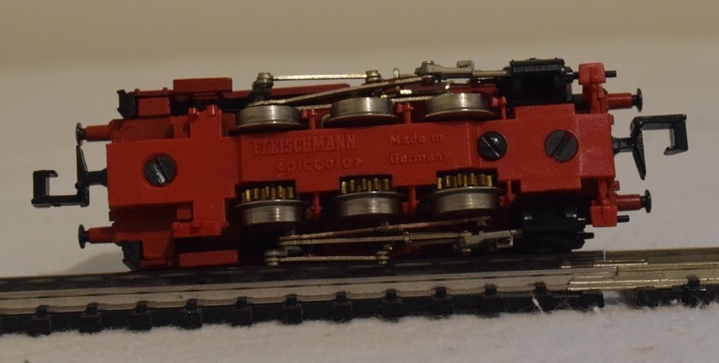 Fleischmann, Piccolo N - 7025 - Locomotora-ténder (1) - { - DB #4.3