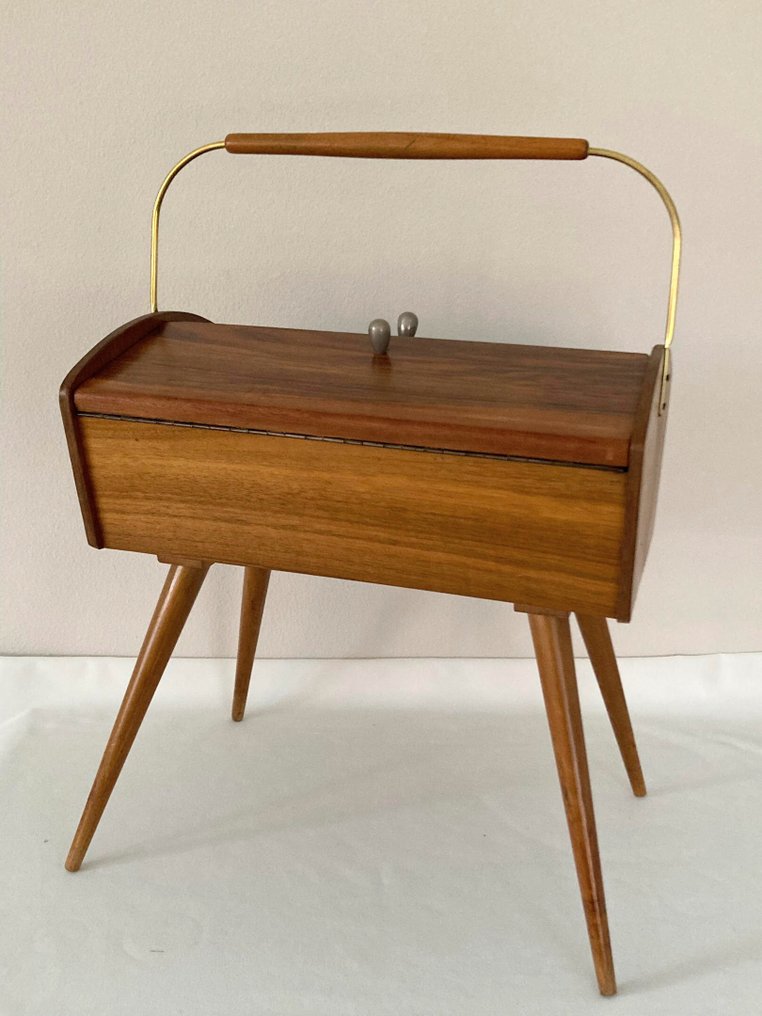 Set de cusut - Lemn, Vintage - Naaibox #3.2