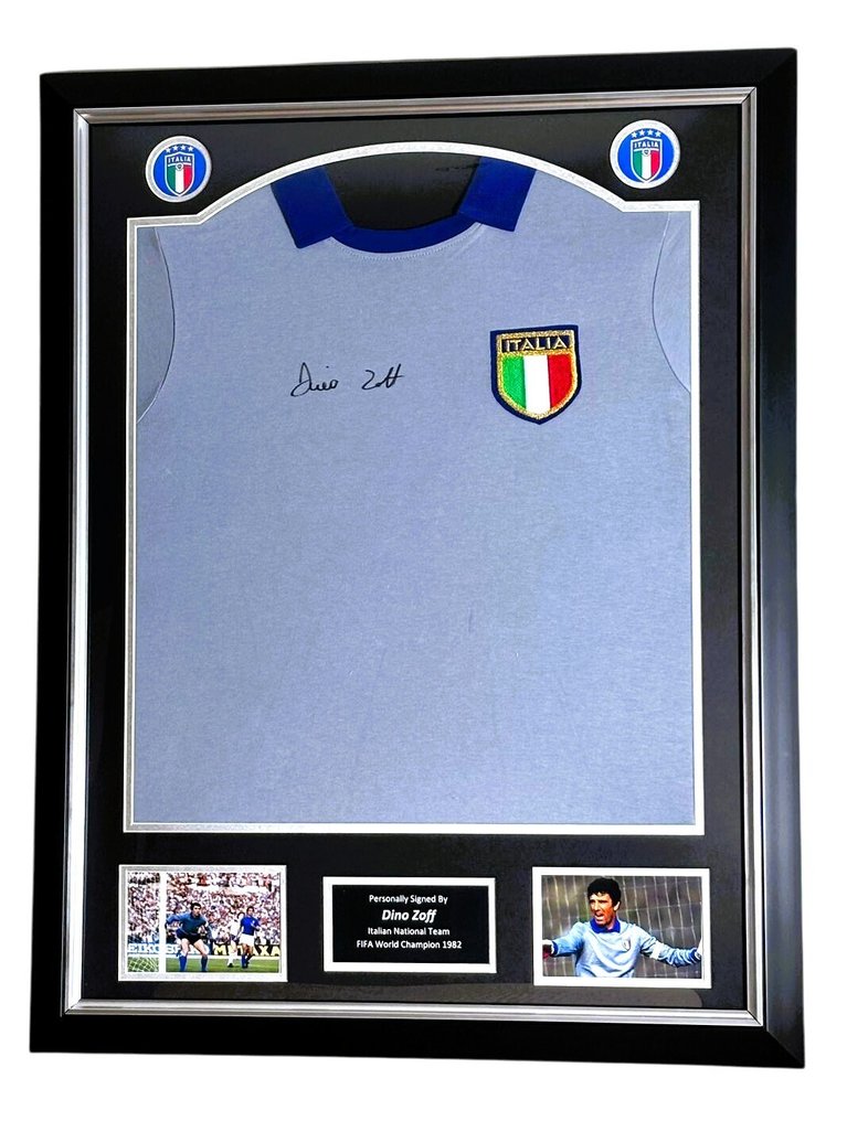 Italy 1982 World Cup shirt - Italienske fodboldliga - Dino Zoff - Premium Frame – Museum Quality - Football-trøje  #1.0