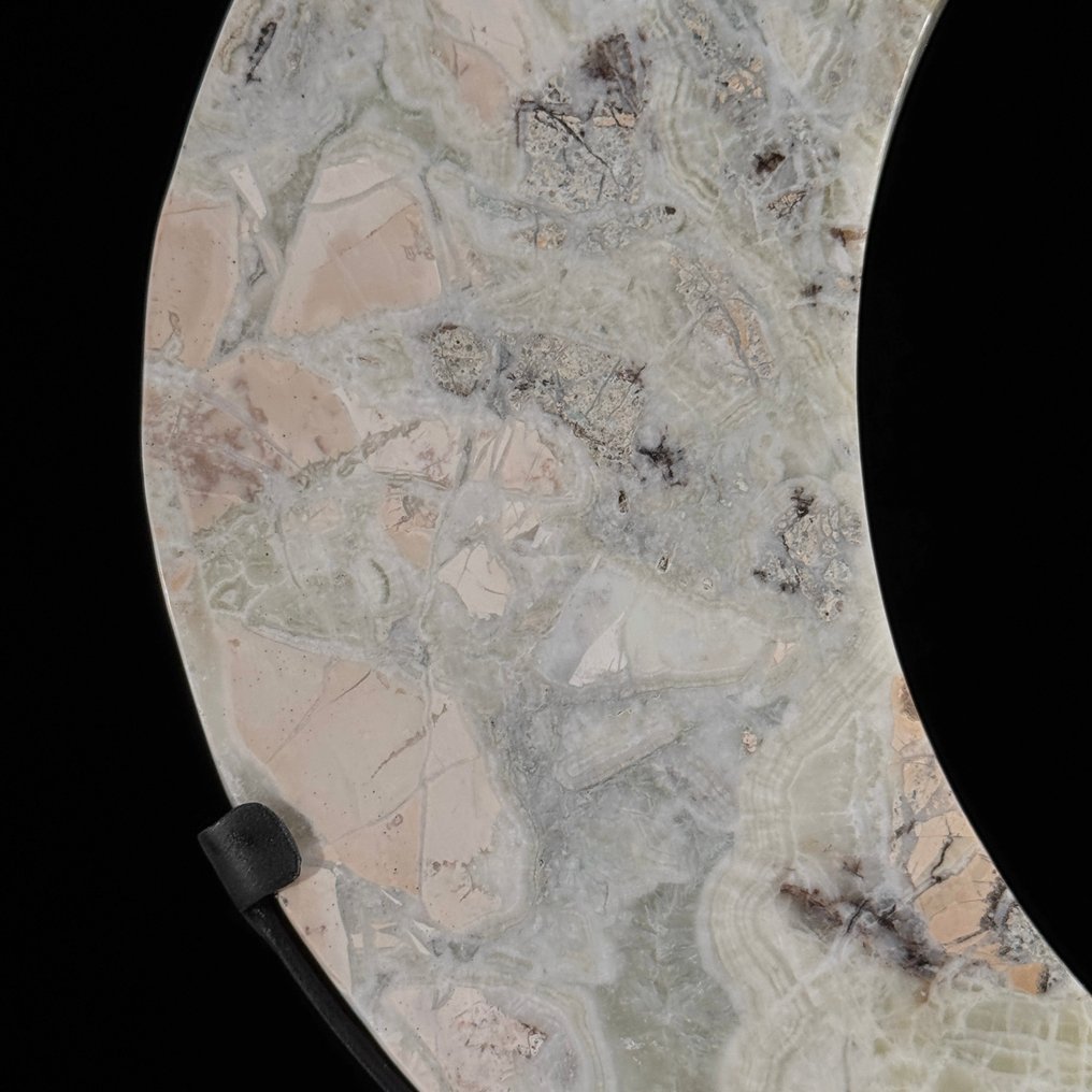 无底价 - 精美玛瑙新月 月形，放在定制支架上 - 高度: 27.3 cm - 宽度: 15 cm- 1600 g - (1) #4.3