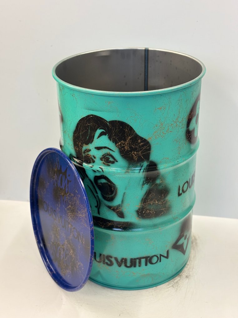 Rob VanMore - Oh Wow! Louis Vuitton Barrel #1.0