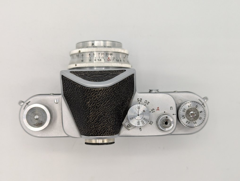 KMZ Krasnogorsk Zenit-C + Industar-50 | Αντανακλαστική φωτογραφική μηχανή με μονό φακό (TLR) #3.2