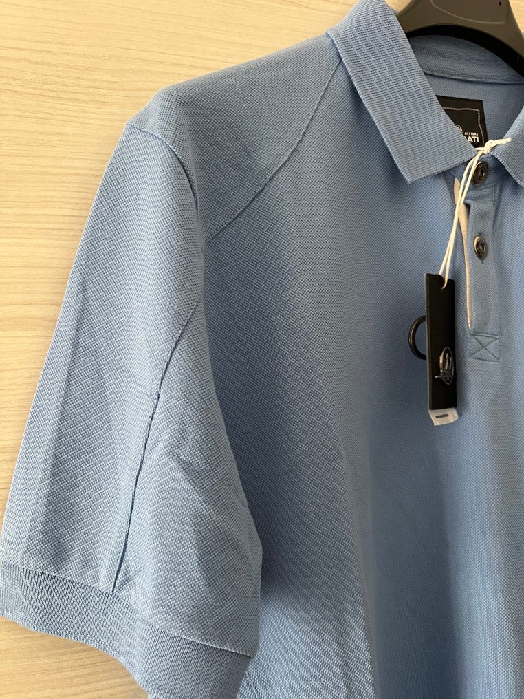 Maserati - Poolopaita - Uudet lapulliset #1.0