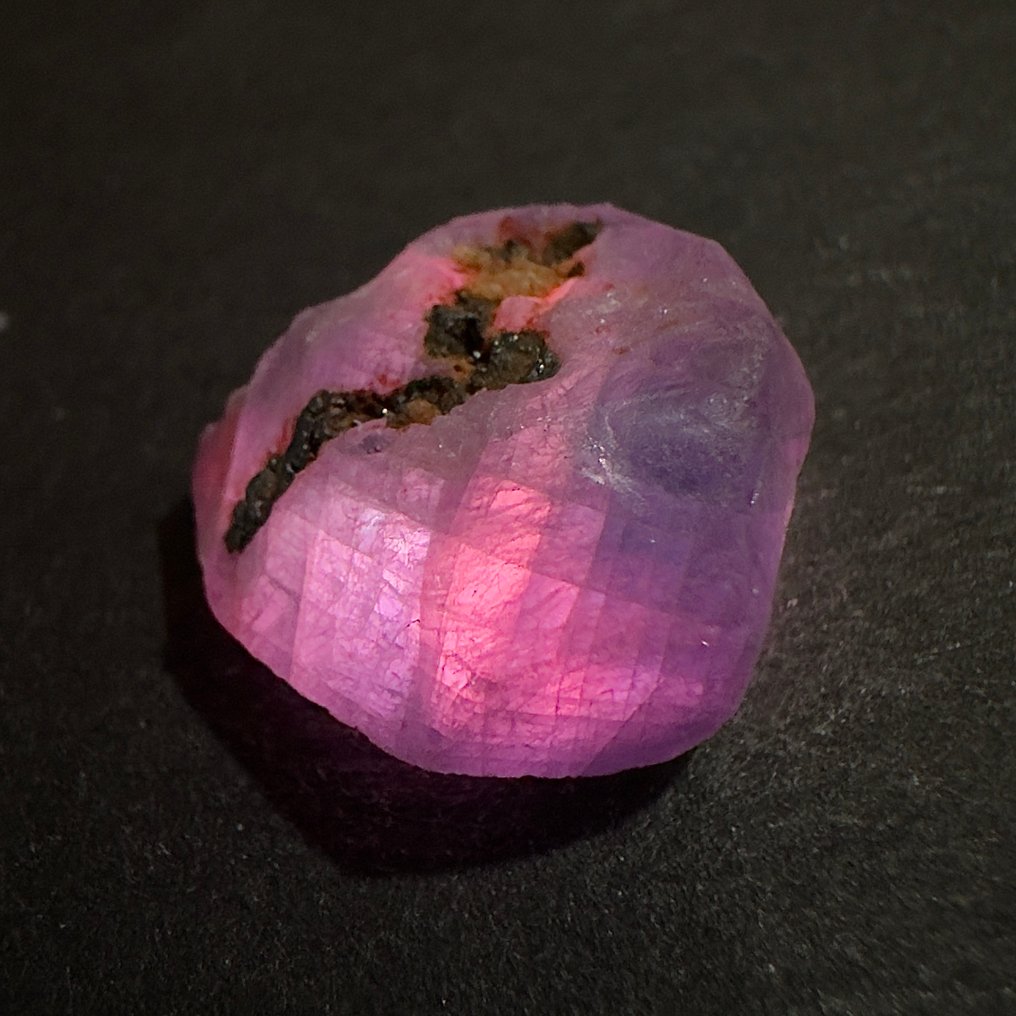 Saffier Ruw - Hoogte: 15 mm - Breedte: 13 mm- 4.89 g - (1) #1.0