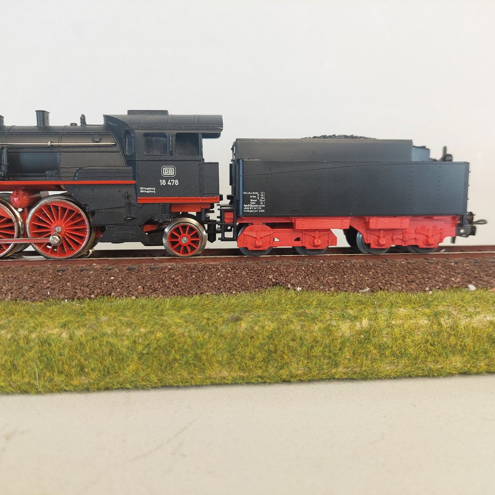 Märklin H0 - 3091 - Damplokomotiv med tender (1) - BR 18 478 - DB #3.2