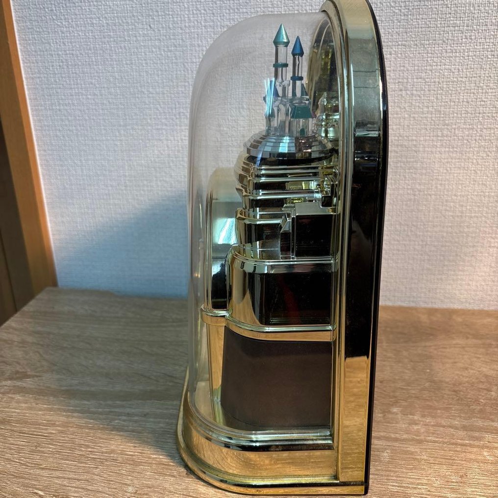 Ρολόι τραπεζιού / Ρολόι θόλου - Citizen (by Rhythm Clock Co., Japan) - Vintage Φινίρισμα σε απόχρωση πλαστικού και μετάλλου με ακρυλικό θόλο. - 1990-2000 - Ρολόι Φανταστικού Κάστρου #4.3