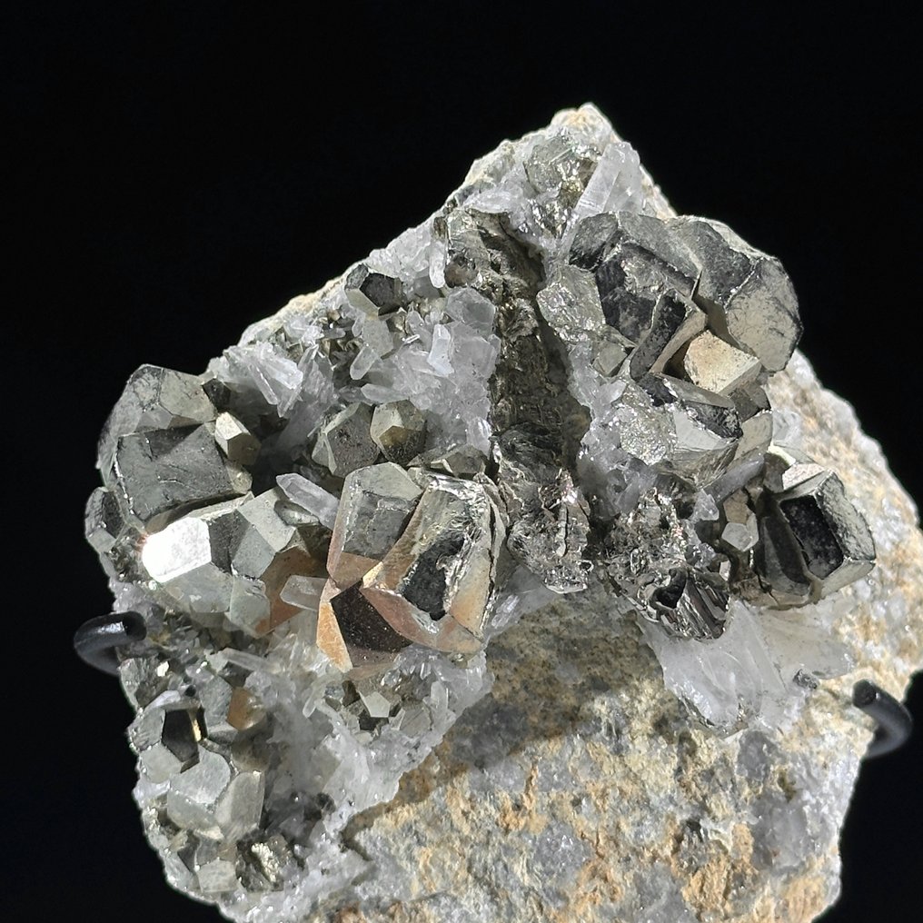 无底价- 水晶石英和黄铁矿一对 球体与水晶簇，配有定制底座- 1000 g #2.1