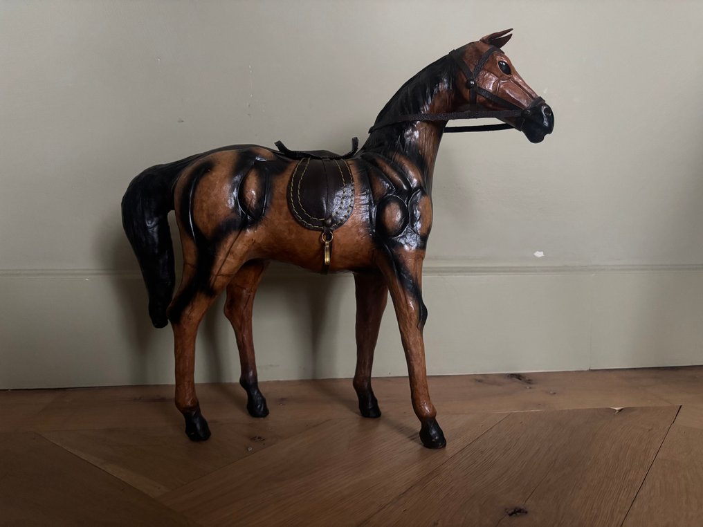 Figurine - Set van vijf paardenbeeldjes (5) - Holz, Leder #3.2