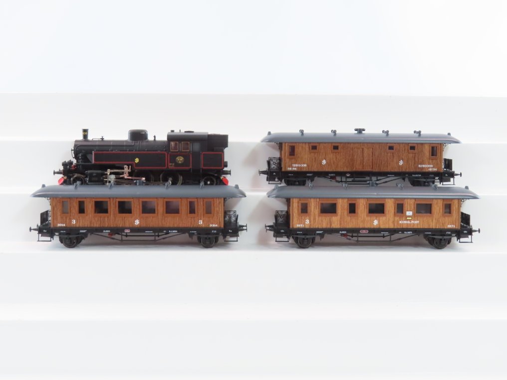 Märklin H0轨 - 28702 - 火车组 (1) - 4件套客运列车 “Märklin 60年在瑞典” Delta Digitaal - SJ #1.0