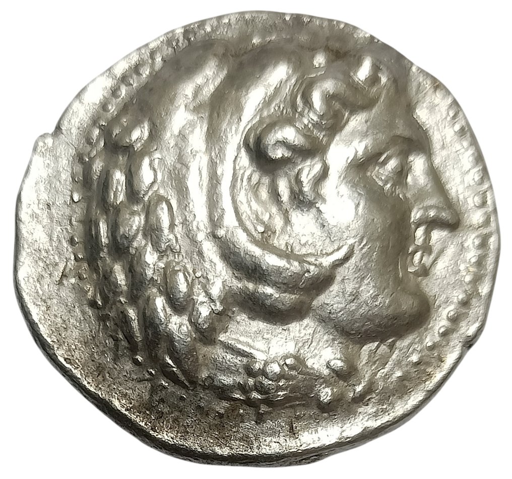 Koningen van Macedonië. Alexander III (336-323 v.Chr.). Tetradrachm Babylon, struck under Stamenes or Archon, circa 324/3 BC #1.0