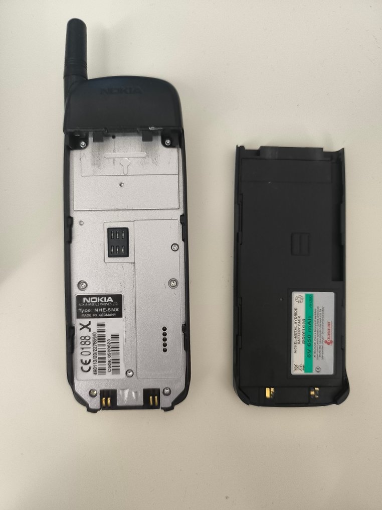 Nokia NHE-5NX - Matkapuhelin (1) - Alkuperäispakkauksessa #2.1