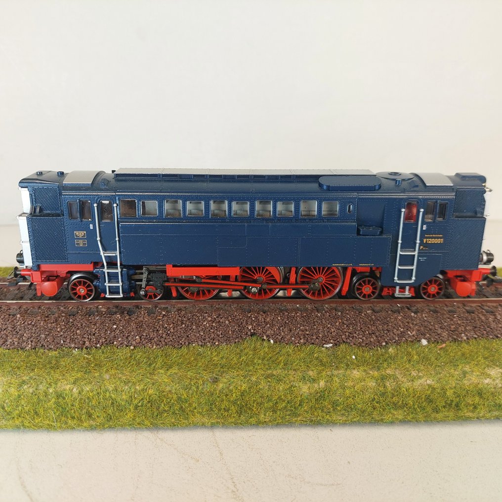 Märklin H0 - 37203.1 - Πετρελαιοκίνητη μηχανή τρένου (1) - V120 001 - Σετ Μηχανών Πετρελαίου Προπατόρων (Insider 1999) - DRG #4.3