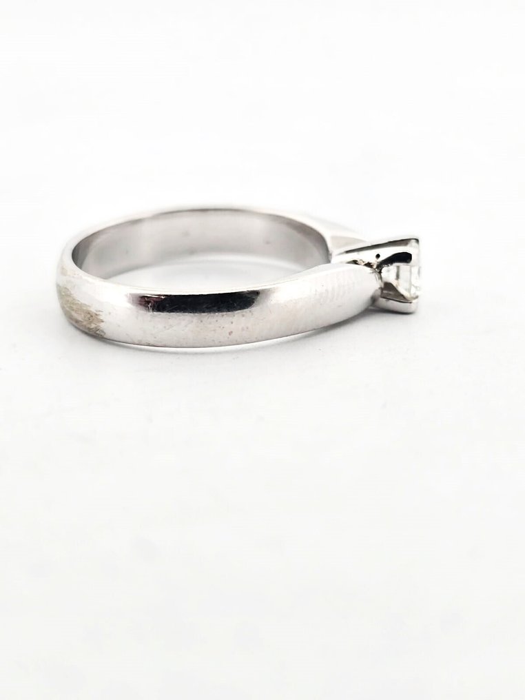 Ring - 18 kt Vittguld - 0.25ct. tw. Diamant (Natural) #3.2