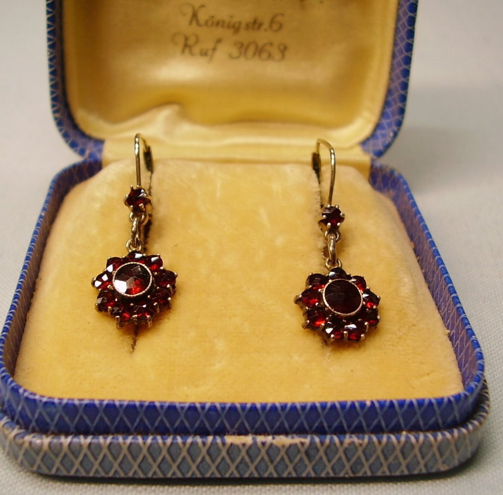 Sin precio de reserva - Pendientes - 8 quilates Oro amarillo, Tombak -  3.00ct. tw. Granate - böhm.Arbeit Normgold #1.0