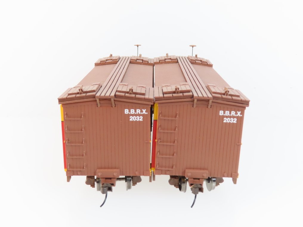 Spectrum 0n30 - o.a. 27403 - Τρένο μοντελισμού μεταφοράς εμπορευμάτων (2) - Δύο τετραξονικά "βαγόνια" με εκτύπωση "Pioneer Valley Ham & Bacon" - BBRX #4.3