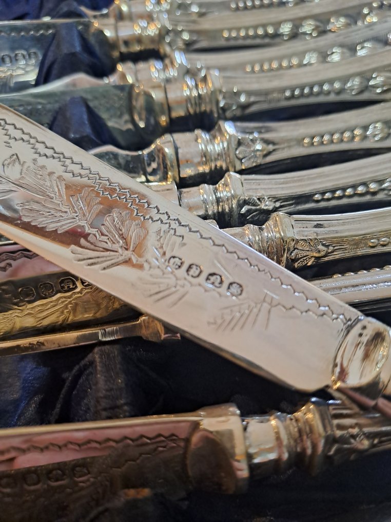 Evőeszközkészlet (12) - Ezüstözött - English EPNS Fish Cutlery #2.1