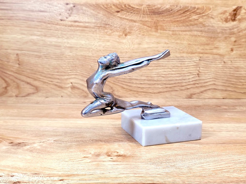 Mascota/emblema de capó (1) - Buick - Goddess - 1930-1940 #1.0