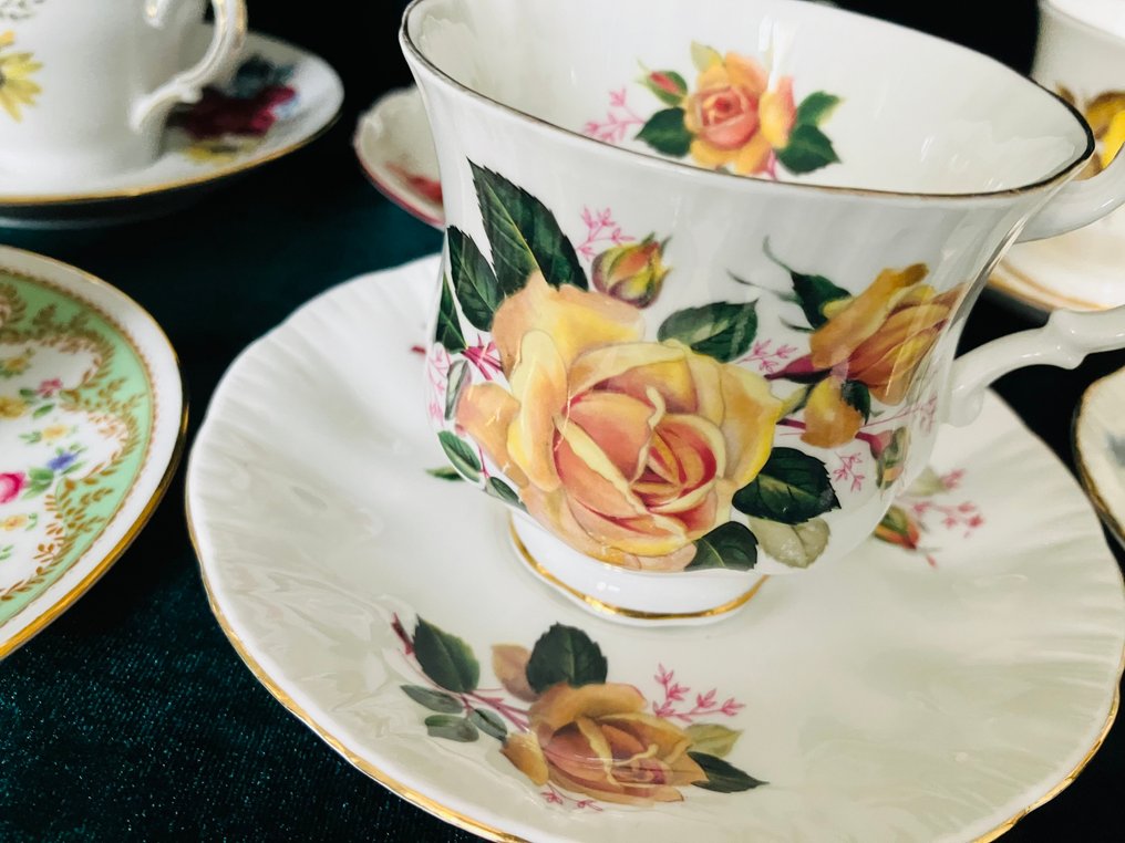 Coffee service (20) - Bone china - English cups #1.0
