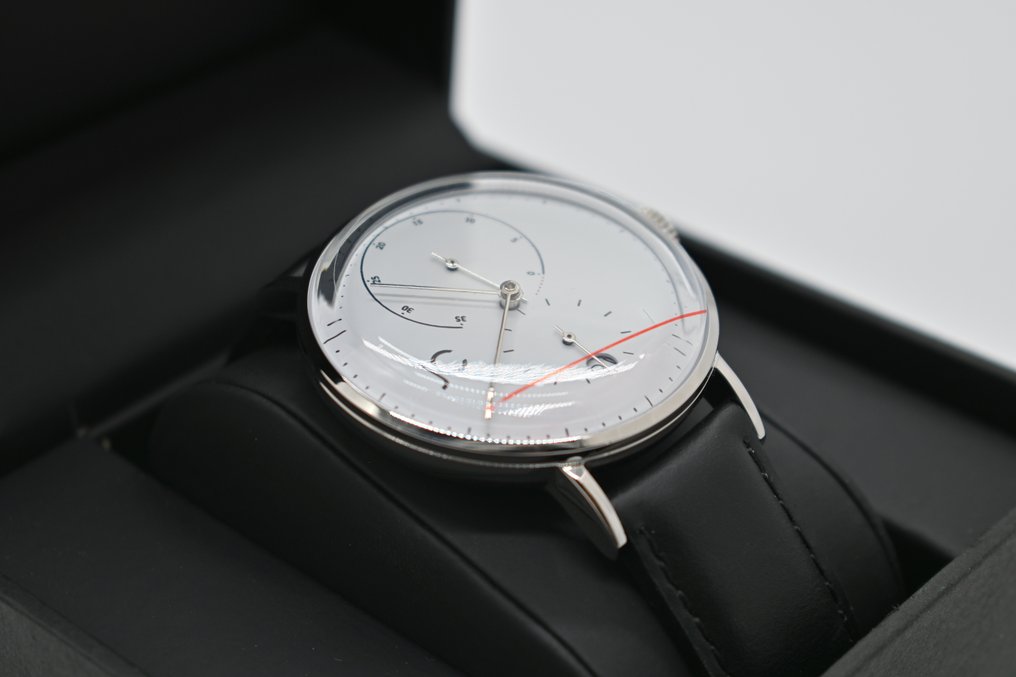 Jean Constantine - Sin precio de reserva - Hombre - Posterior a 2020  #3.2