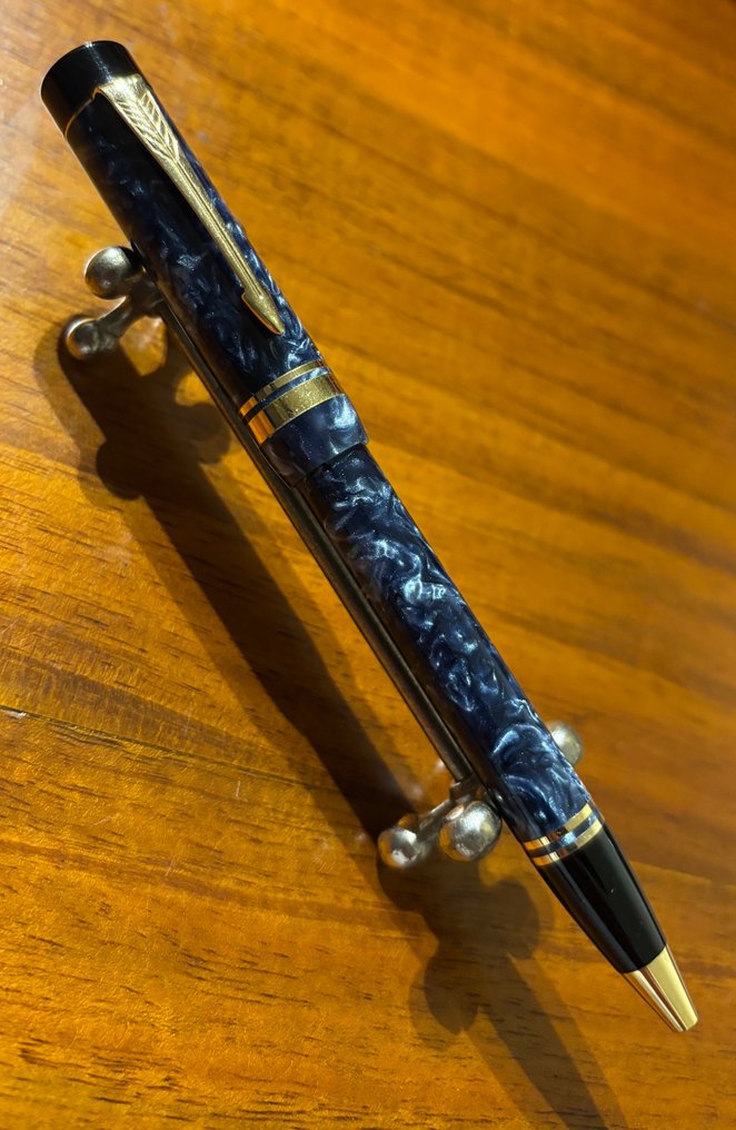 Parker Duofold Centennial Ballpoint Pen Marble Blue Lacquer and Gold Trims - Roller #1.0