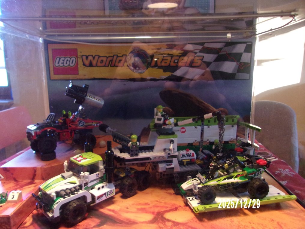 Lego Set - 8864 - World Racers - World Racers #1.0