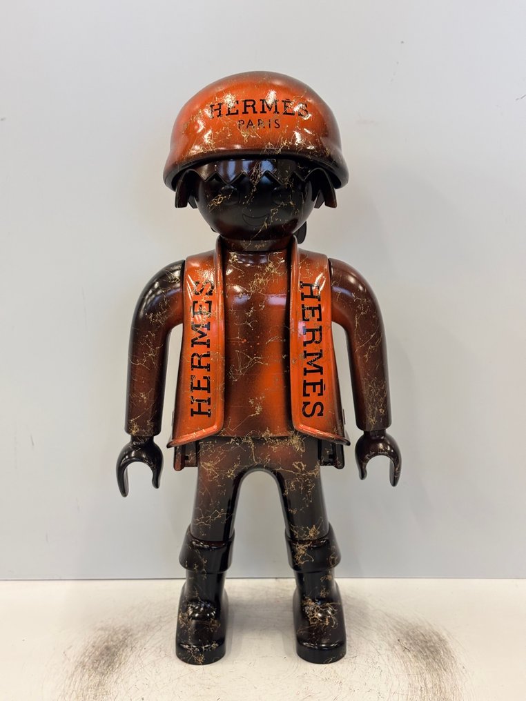 Rob VanMore - Playmobil VANMORE Hermes XXL - 63cm #1.0