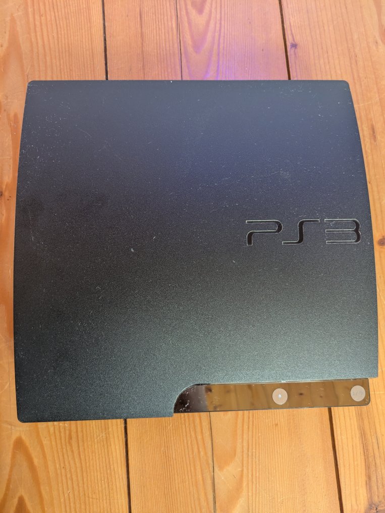 Sony - Playstation 3 (PS3) - CECH-2504B - Videopelikonsoli #1.0