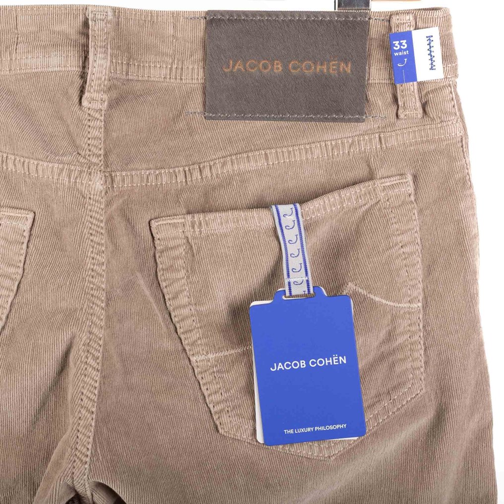 29 - Jacob Cohen - No Reserve - BARD - 牛仔裤 - 带标签的新品 #1.0