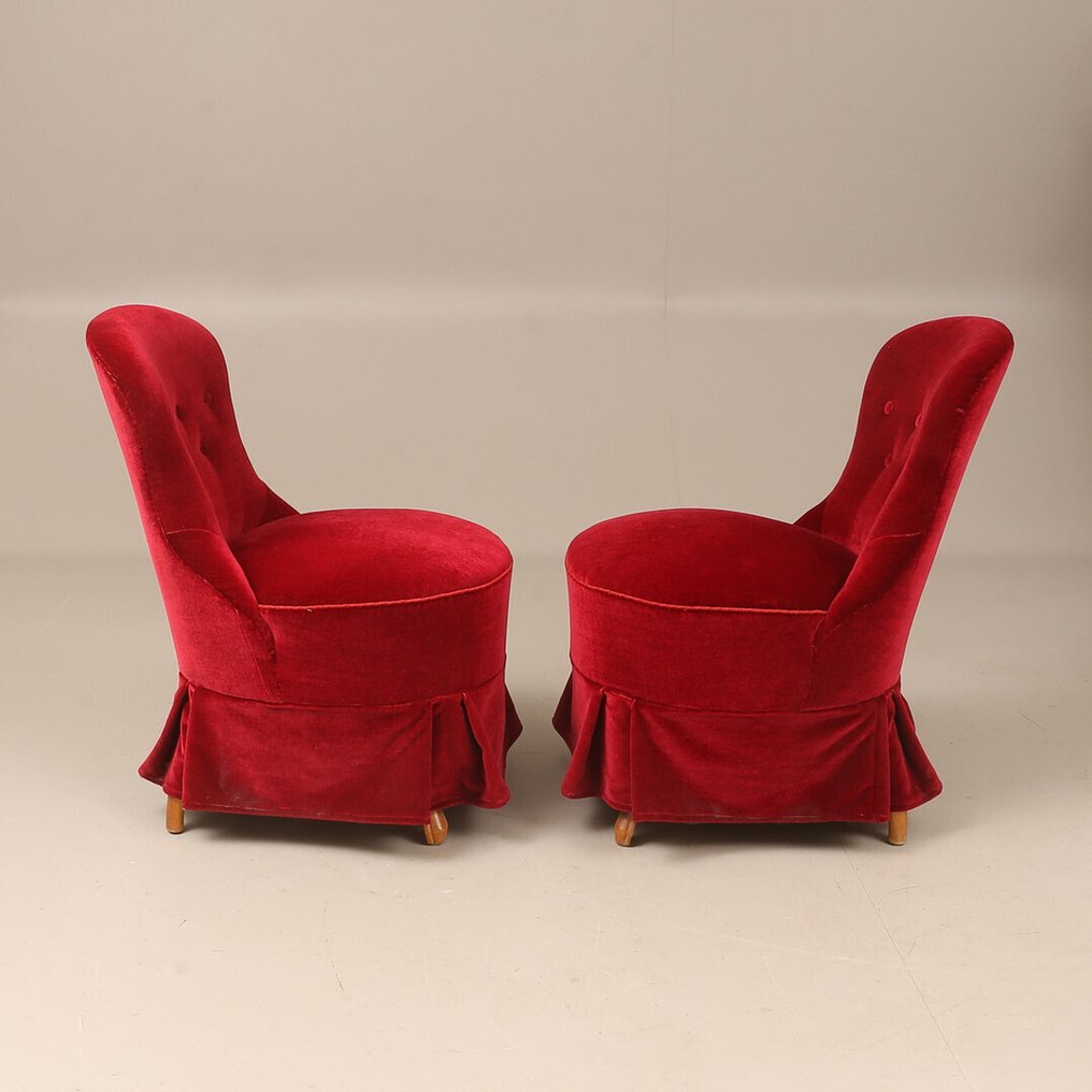 Chair (2) - Velvet, Wood #3.2