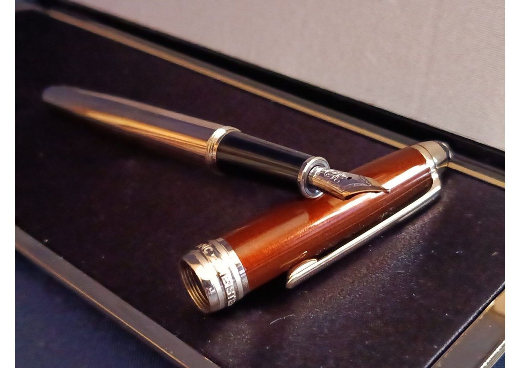 Montblanc - Montblanc Meisterstuck Solitaire Citrine Classique– Brown Lacquer & Gold Trim – 18K M Nib - Στυλογράφος #1.0