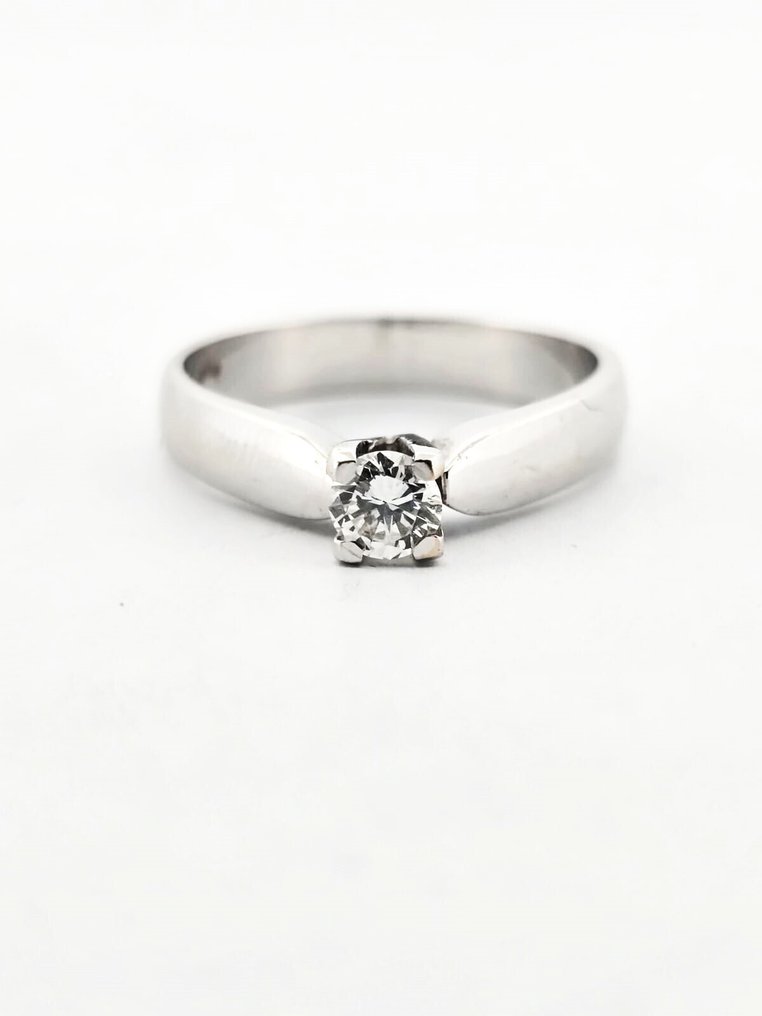 Ring - 18 kt Vittguld - 0.25ct. tw. Diamant (Natural) #1.0