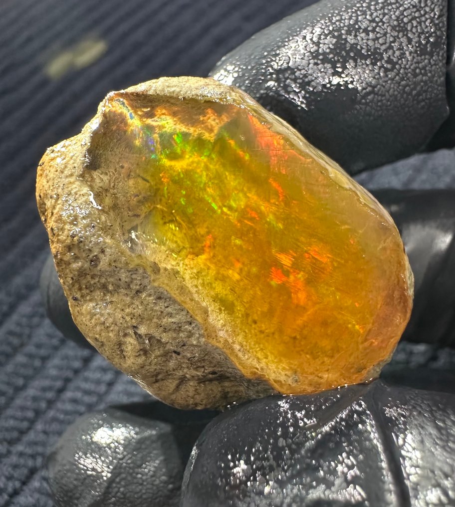 78ct Kristal Opaal Rugueuse- 15.6 g #3.2