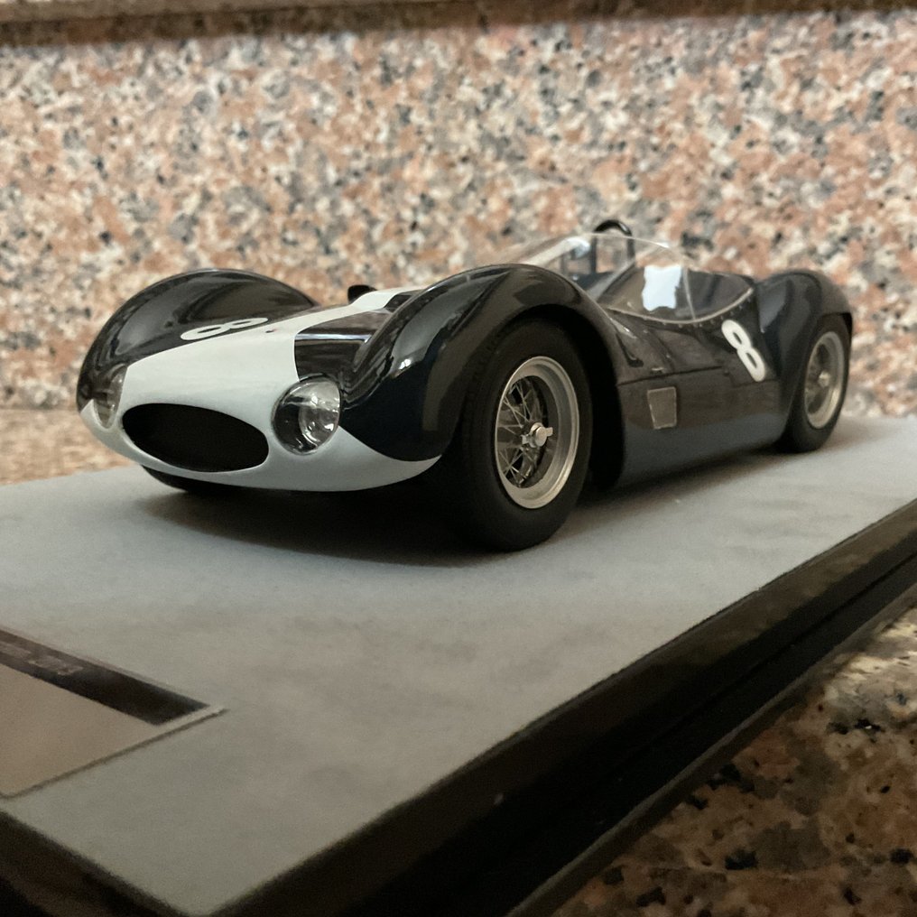 Tecnomodel 1:18 - Model race car - Maserati Birdcage Tipo 61 #3.2