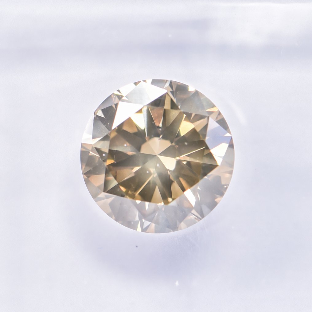没有保留价 - 1 pcs 钻石  (天然色彩的)  - 1.50 ct - 圆形 - Fancy 稍帶綠色的, 稍帶棕色的 黄色 - SI2 微内含二级 - 国际宝石研究院（IGI） - VG #4.3