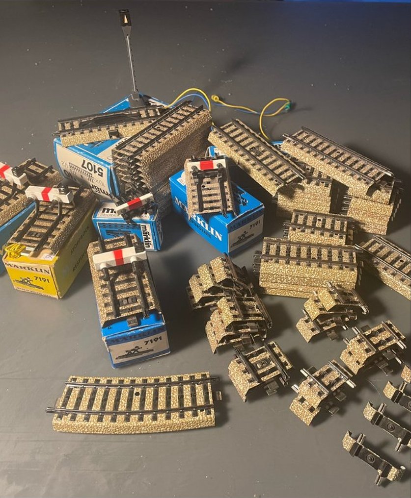 Märklin H0 - Voie ferrée pour trains miniatures (67) - Märklin M rails et passtukken #1.0