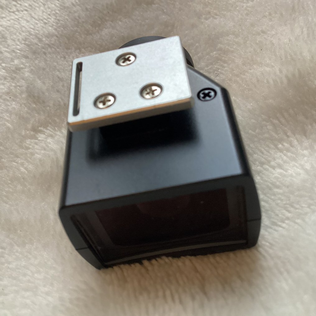 Leica 18 696 Viewfinder #2.1
