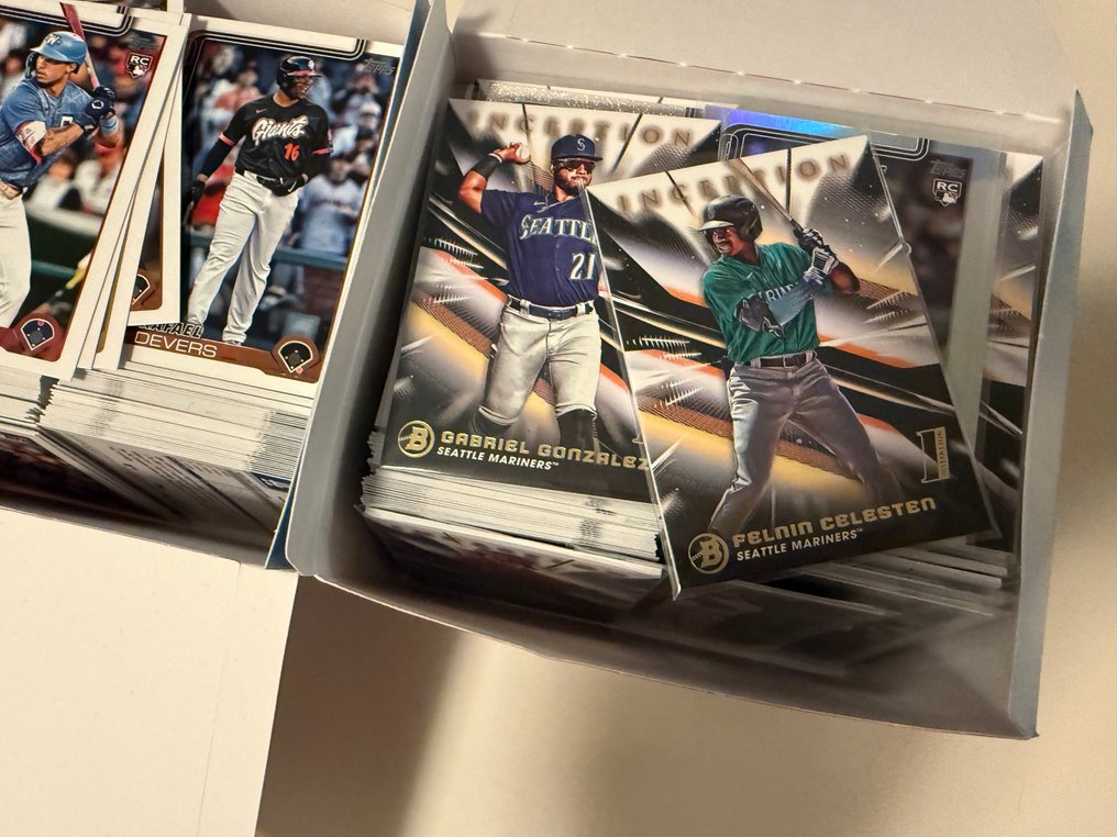 2025 - Topps – 730 μαζικές κάρτες στα Αγγλικά, 700+ MLB κάρτες – Topps Chrome, Update, Inception – ΠΟΛΛΕΣ #2.1
