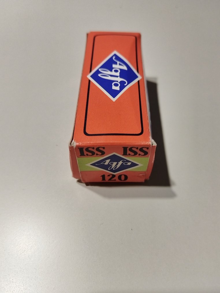 Agfa Isopan 120 ISS + 33 negative 4x 4  **read** | Analóg fényképezőgép #2.1