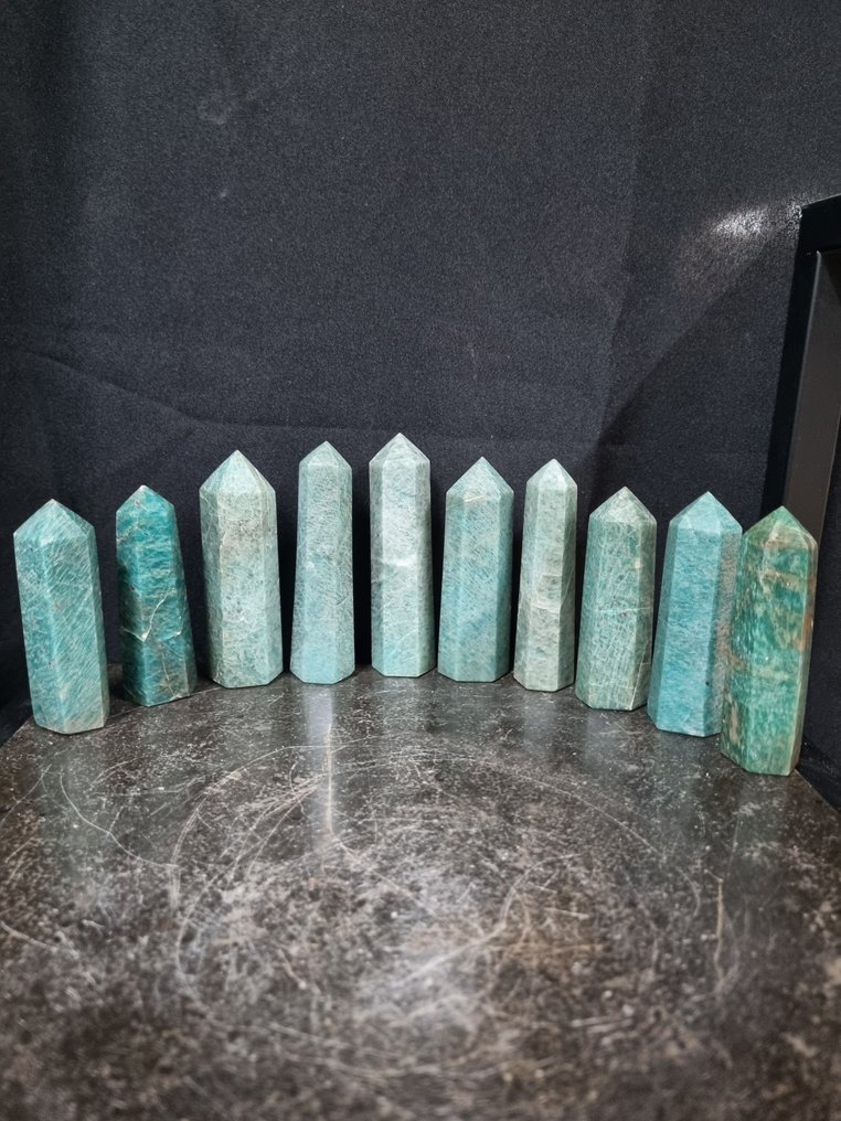10 Amazonite crystal points. 10.2 - 8.4 cm. Crystal point- 978 g #1.0