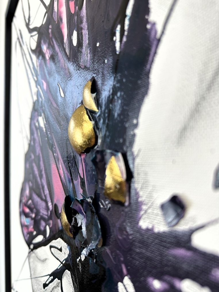 Santicri - From Chaos to Form, Flower 5 #1.0