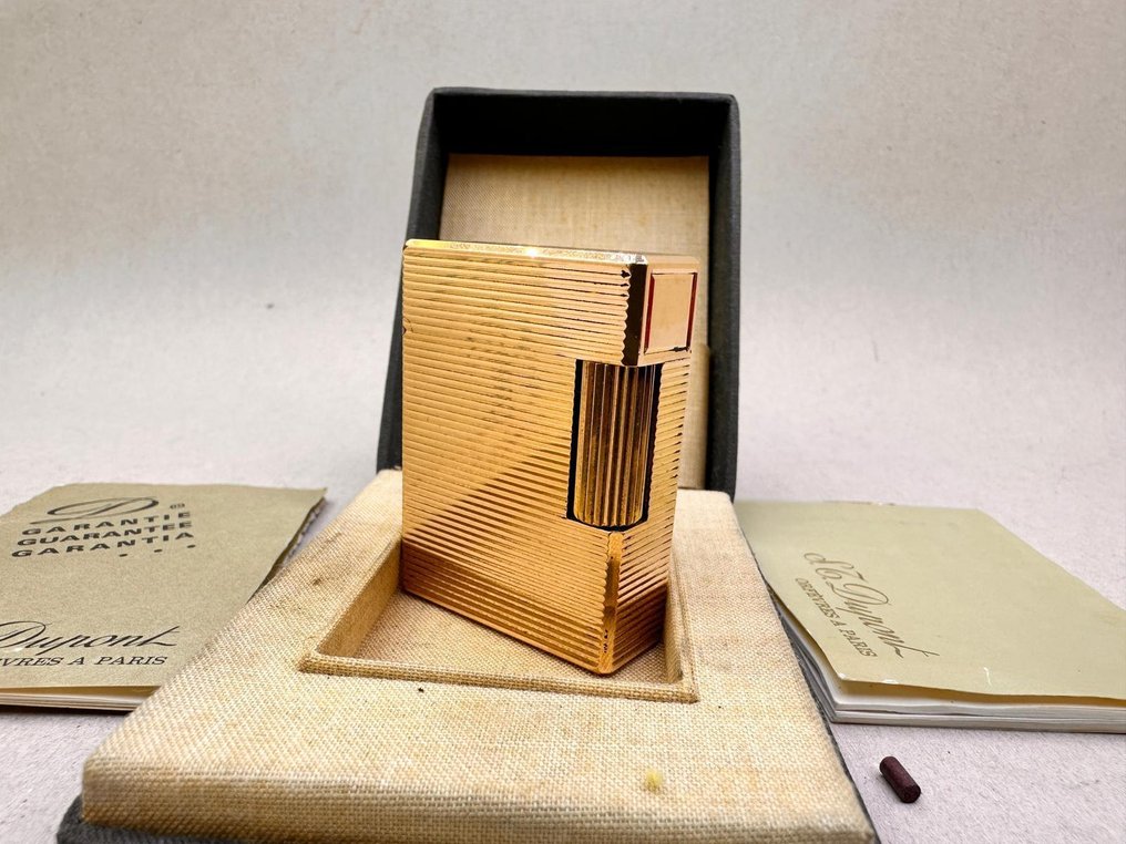 S.T. Dupont - Ligne 1 Short Lighter - Sytytin - Kultasilattu #1.0