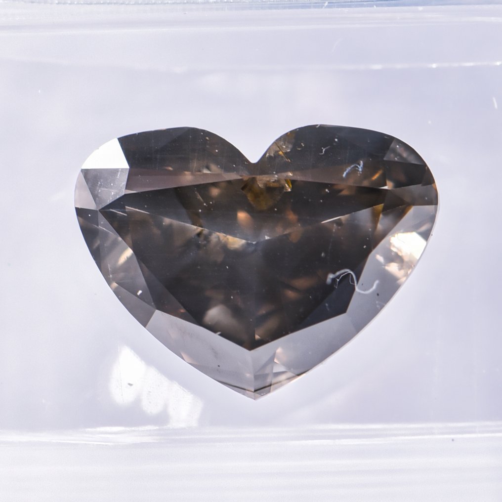 Nincs minimálár - 1 pcs Gyémánt  (Természetes színű)  - 3.25 ct - Szív - Fancy dark Zöldes Szürke - SI2 - Nemzetközi Gemmológiai Intézet (IGI) - VG VG #4.3