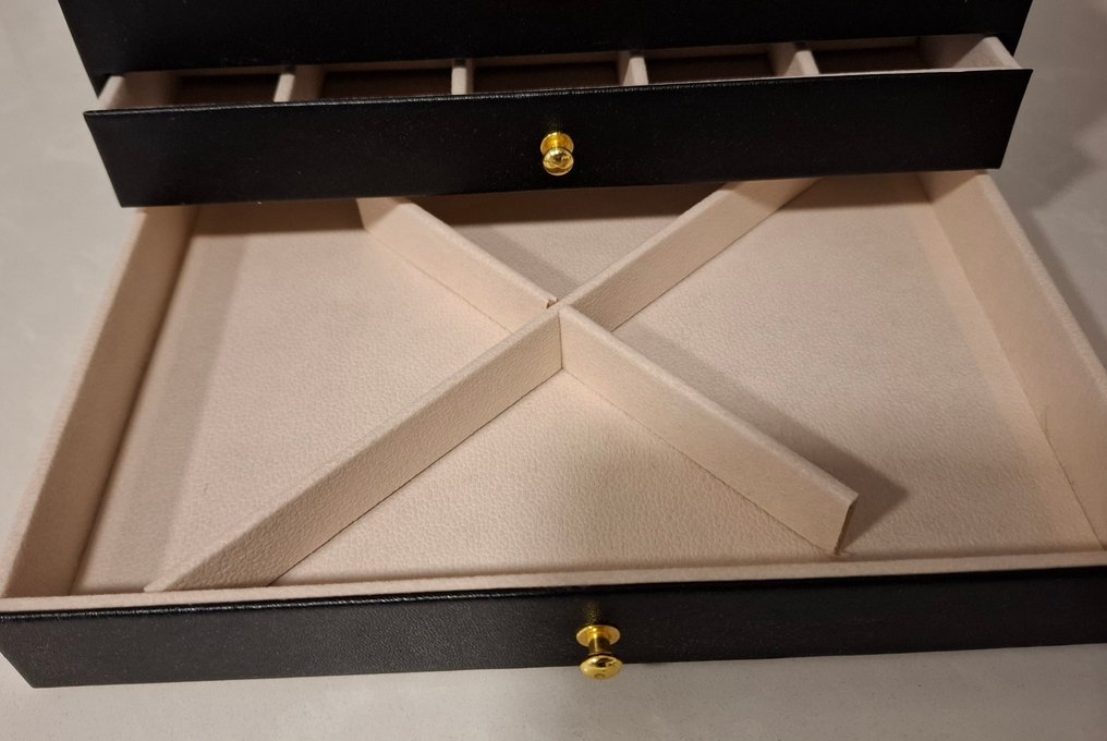 珠宝盒 - 现代的 - 毛皮 #4.3