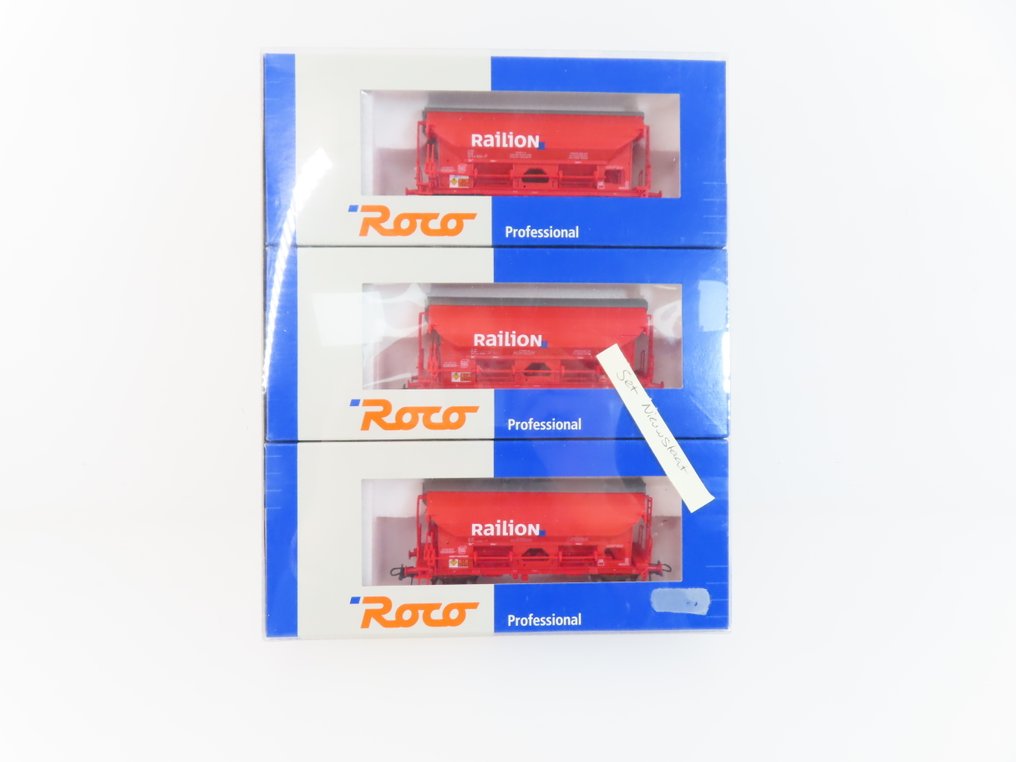 Roco H0 - 45980 - Modeltog godsvogn sæt (1) - 3-delt godsvognsæt med 2-akslede under/selvløsere - DB Railion #2.1