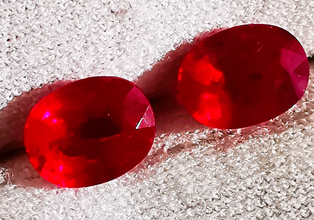 2 pcs Red Ruby - 4.44 ct - Gem research Swiss Lab (GRS) - Couple / Burma / Pigeons #4.3