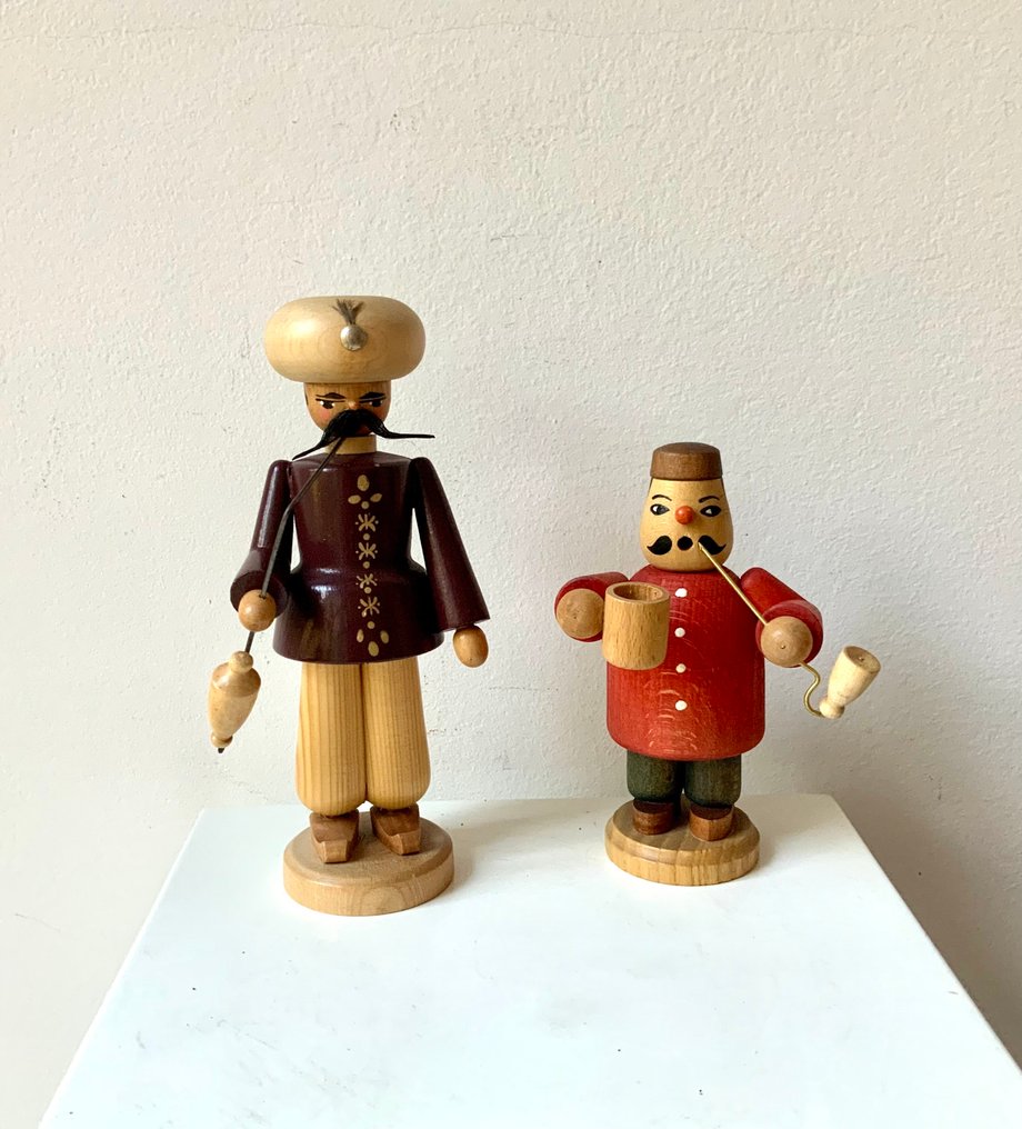 Figura de Natal JB Erzgebirge (2) - 2 Orientale - Madeira - DDR anos 1960/70 #1.0