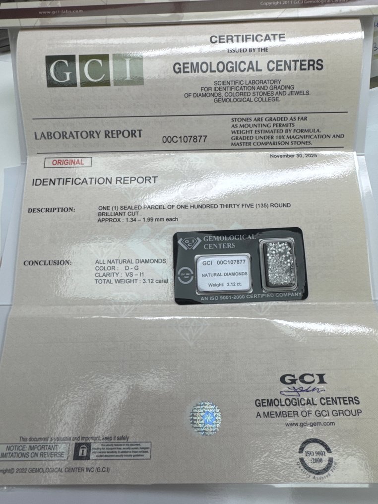 No Reserve Price - 135 pcs Diamond  (Natural)  - 3.12 ct - Round - D (colourless), E, F, G - VS2, SI1, I1, VS1 - Gemmological Centre Israel (G.C.I.) #1.0