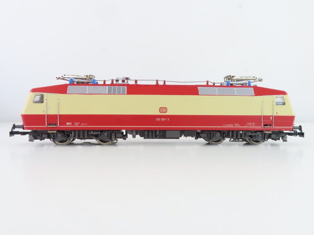 Märklin H0 - 3153 - Locomotora eléctrica (1) - BR 120 - DB #1.0