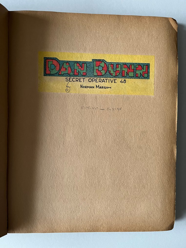 Dan Dunn - Scrap book complete with all 1940 dailies and Sunday pages - 1 Album - Unique copy - 1940 #4.3