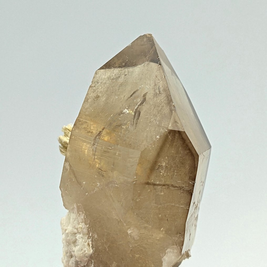 Smoky quartz with muscovite mica, Brazil Crystals on matrix - Height: 69 mm - Width: 40 mm- 96 g #4.3